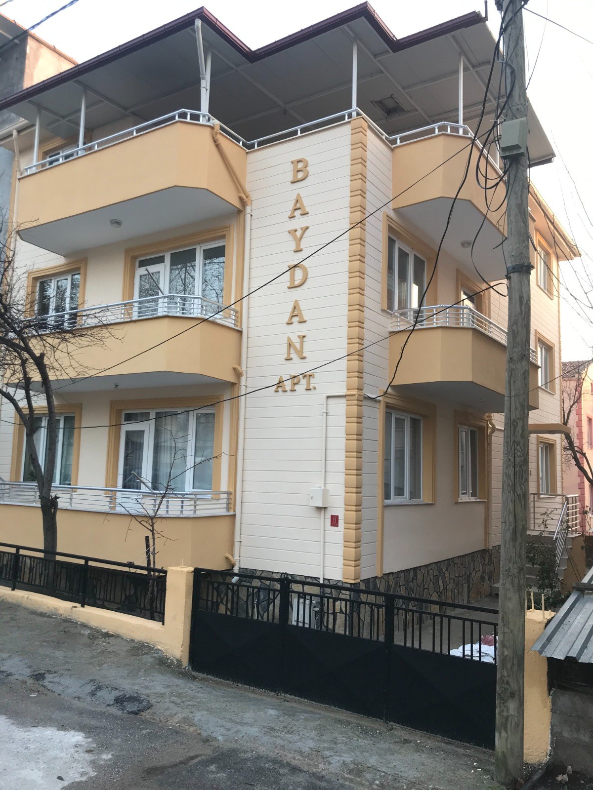 MTS Boya çalışmalarından tamamlanan örnek cephe uygulaması
